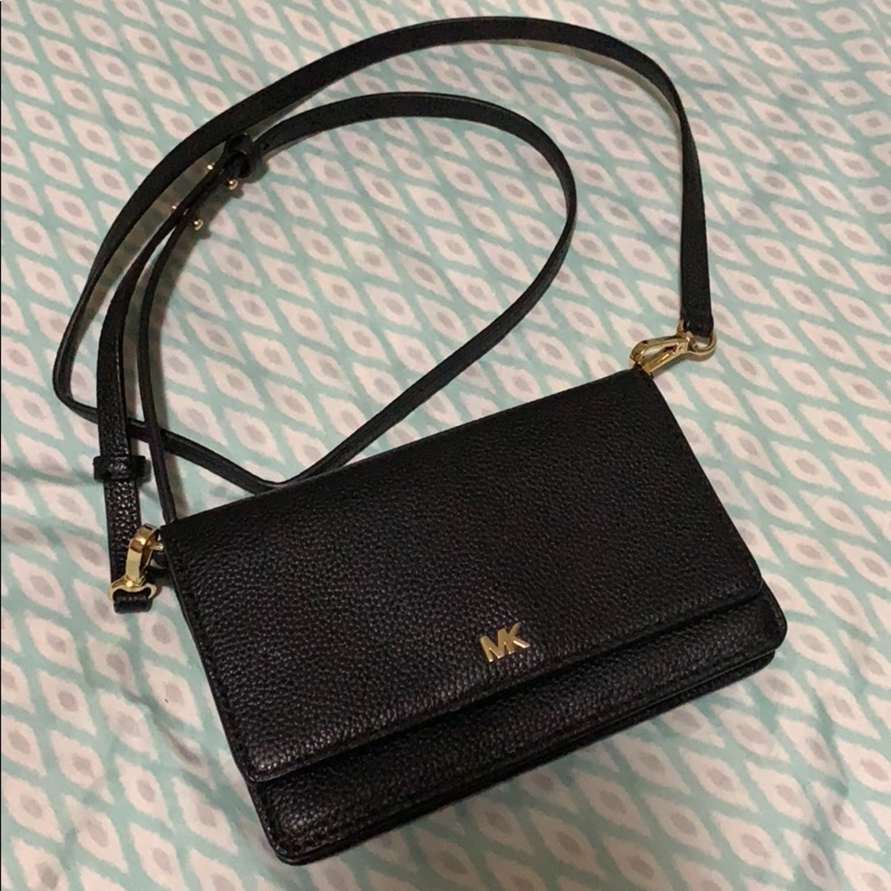 Cute Michael kors mini cross body bag
